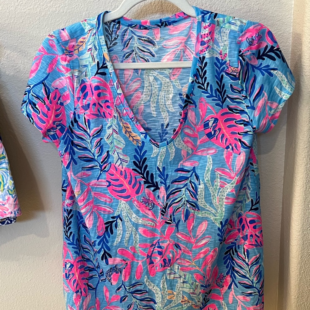 Lilly Pulitzer Top - Size Small - Slight Oversized fit